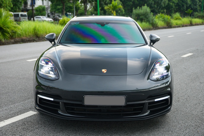 Porsche Panamera 4 Sport Turismo siêu hiếm ở Việt Nam được bán lại với giá 6,7 tỷ đồng - Ảnh 3.