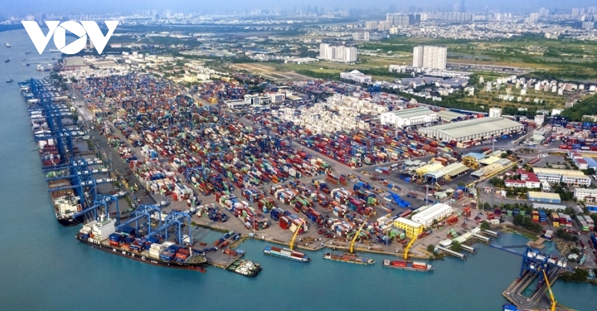 Kinh tế Việt Nam phục hồi rõ nét và khuyến nghị từ chuyên gia - Ảnh 1.