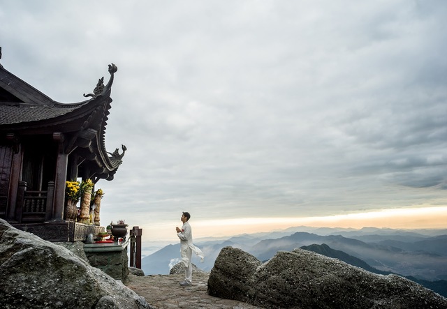 Vùng đất giữa núi rừng được ví như “đệ nhất linh sơn” Việt Nam: Cảnh sắc mang đậm phong vị cổ xưa - Ảnh 2.