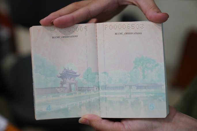 Mỹ có thông báo quan trọng liên quan hộ chiếu mẫu mới của Việt Nam - Ảnh 1.