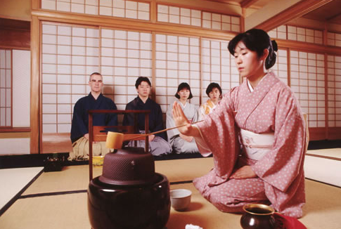 Người Nhật không bao giờ làm 1 việc trong bữa ăn để sống thọ, ngừa bệnh tiểu đường - Ảnh 3.