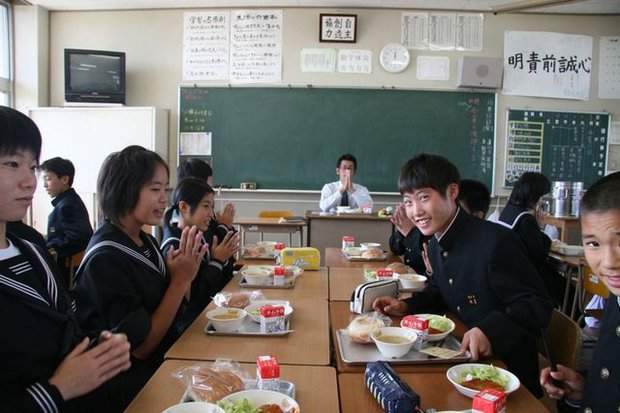  Có một nền giáo dục Nhật Bản đầy thú vị: Cấm dùng điện thoại, giáo viên không được mời học sinh ra khỏi lớp - Ảnh 7.