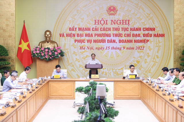 Thủ tướng Phạm Minh Chính chủ trì Hội nghị toàn quốc về cải cách TTHC, phục vụ người dân, doanh nghiệp - Ảnh 2.