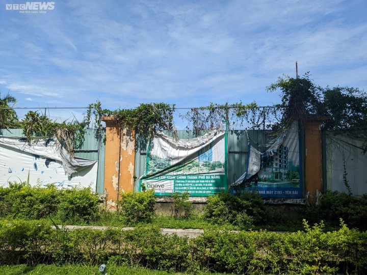 Cận cảnh dự án 1.100 tỷ đồng của bệnh viện ở Quảng Ngãi giậm chân tại chỗ - Ảnh 1. Cận cảnh dự án 1.100 tỷ đồng của bệnh viện ở Quảng Ngãi giậm chân tại chỗ - Ảnh 1.