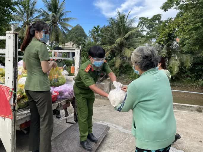 Toàn cảnh 2 năm 2 tháng ở An Giang của đại tá Đinh Văn Nơi - Ảnh 10.