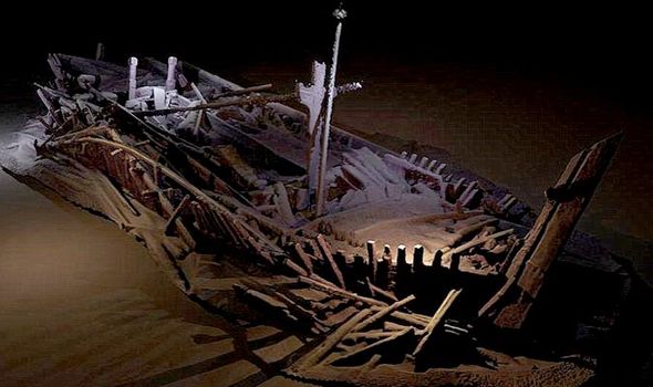 Quét sâu 2 km dưới đáy Biển Đen, cỗ máy thấy vật lạ 2.400 năm: Vì sao còn nguyên vẹn? - Ảnh 1.