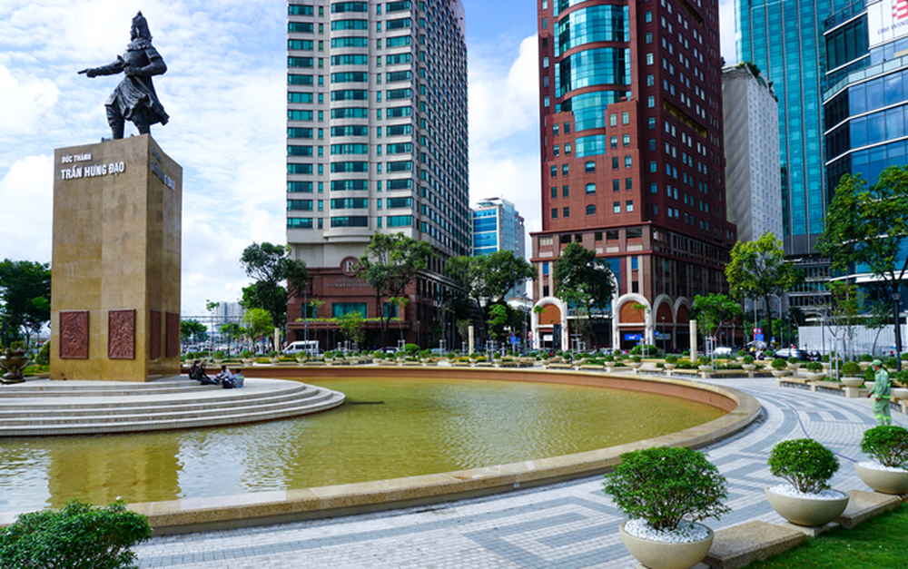  Ngắm vẻ đẹp của những công viên, di tích ven sông Sài Gòn - Ảnh 9.
