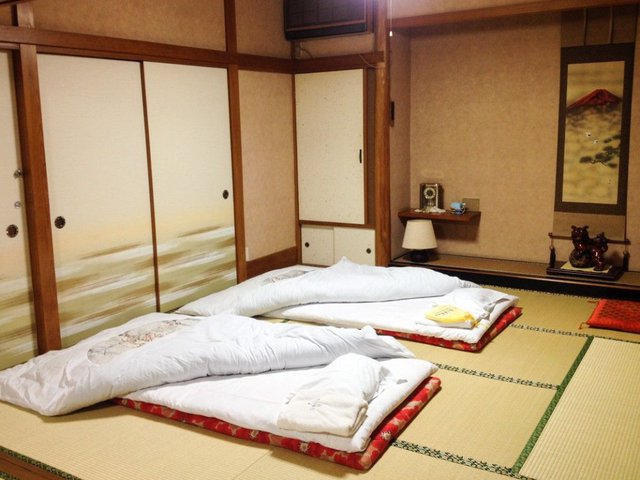 Tại sao người Nhật thích ngủ dưới sàn thay vì ngủ trên giường?