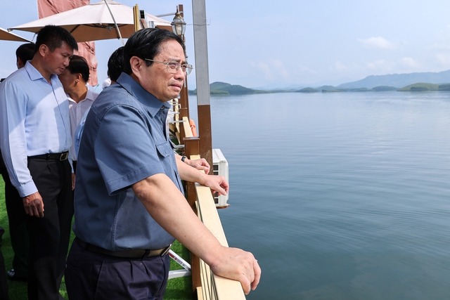 Thủ tướng Phạm Minh Chính khảo sát một số công trình, đồ án, dự án tại Yên Bái - Ảnh 1.