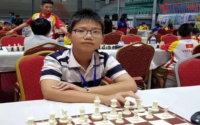 Chân dung thủ khoa đầu vào 3 trường chuyên ở Hà Nội vừa được phong kiện tướng cờ vua thế giới - Ảnh 3.