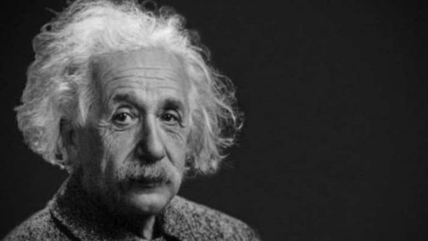 Sốc khi bộ não bị đánh cắp của nhà bác học Einstein nằm trong... lọ sốt mayonnaise - Ảnh 1.