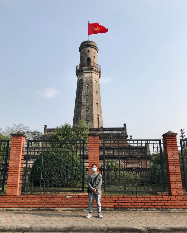 Tự hào chiêm ngưỡng 5 cột cờ kiêu hãnh tung bay dọc mảnh đất Việt Nam - Ảnh 8.