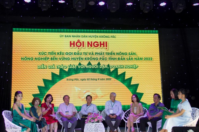 Doanh nhân Cường Dona qua đời khi dự lễ hội sầu riêng Krông Pắc - Ảnh 1. Doanh nhân Cường Dona qua đời khi dự lễ hội sầu riêng Krông Pắc - Ảnh 1.