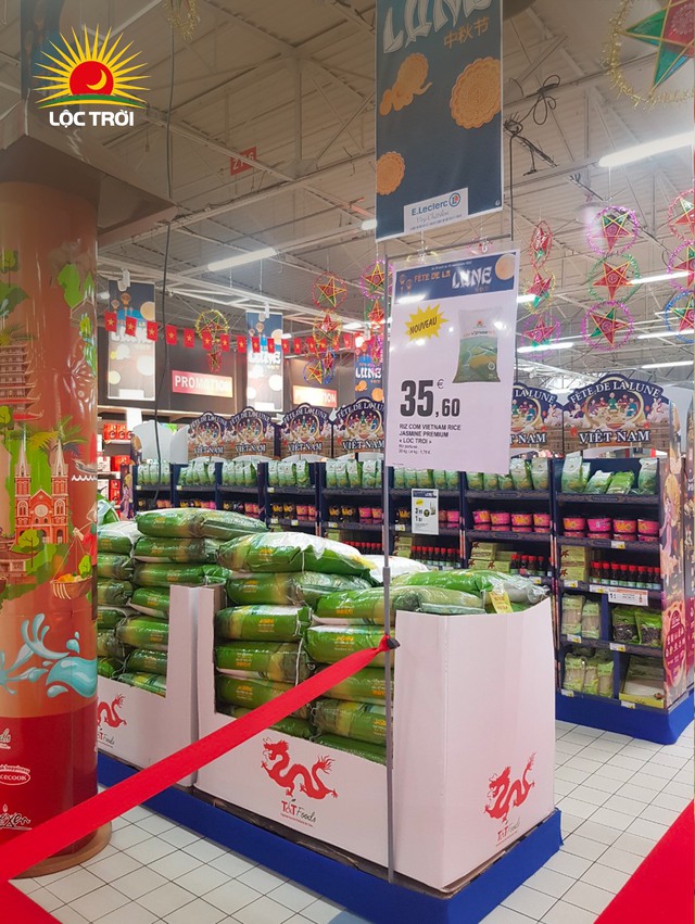 Doanh nghiệp đầu tiên mang gạo Việt Nam vào hệ thống siêu thị bán lẻ hàng đầu nước Pháp - Ảnh 1.