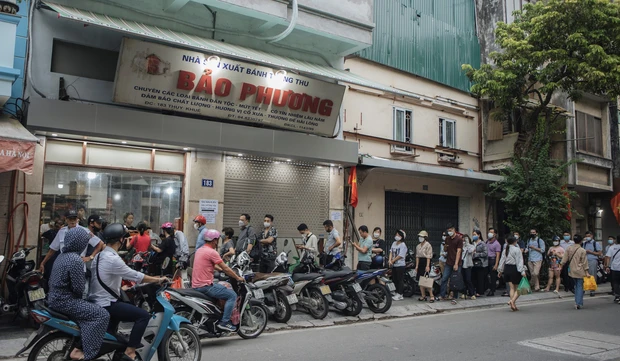 Những hàng bánh Trung thu đúng chất cổ truyền và mang đậm hương vị xưa tại Hà Nội - Ảnh 1.