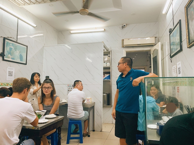 How is Obama's famous bun cha restaurant in Hanoi after 6 years?  - Photo 8.