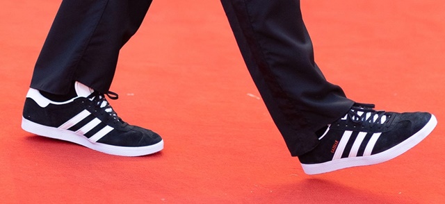 Đôi giày Adidas 100 USD tài tử Brad Pitt đi trên thảm đỏ Venice - Ảnh 2.