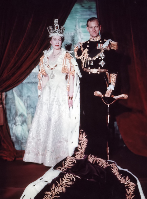 Cuộc đời lẫy lừng của Nữ hoàng Elizabeth II - vị quân vương trị vì 70 năm đã trở thành biểu tượng nước Anh - Ảnh 12. Cuộc đời lẫy lừng của Nữ hoàng Elizabeth II - vị quân vương trị vì 70 năm đã trở thành biểu tượng nước Anh - Ảnh 12.