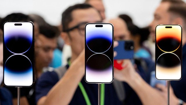 iPhone 14 chờ mưa doanh số tại Việt Nam – đại lý báo mỗi giây nhận một lượt đặt mua - Ảnh 1. iPhone 14 chờ mưa doanh số tại Việt Nam – đại lý báo mỗi giây nhận một lượt đặt mua - Ảnh 1.