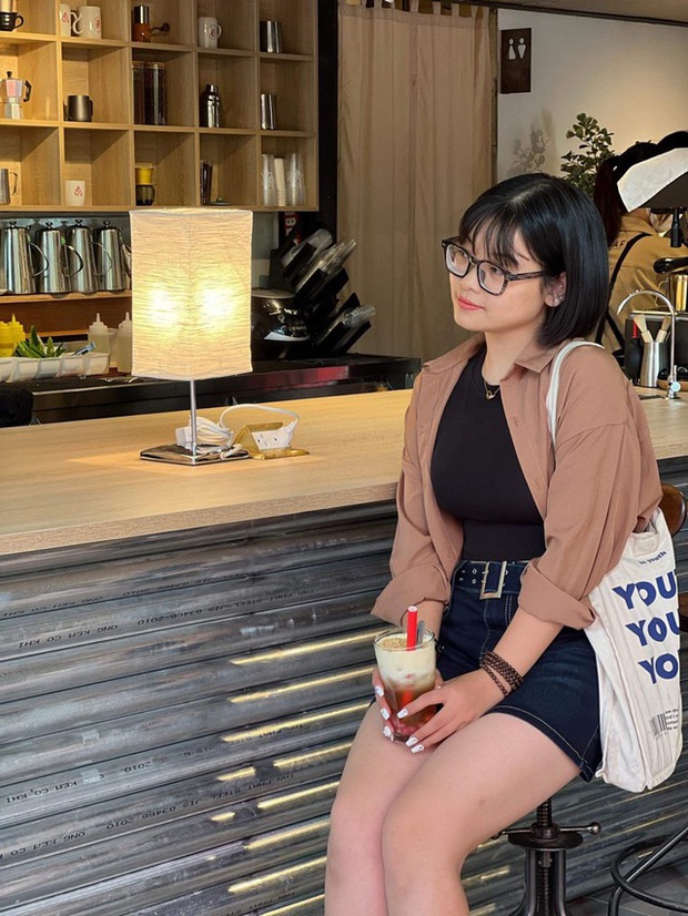 Mua iPhone trả góp: Xu hướng chi tiêu thông minh hay chỉ là tâm lý FOMO? - Ảnh 5. Mua iPhone trả góp: Xu hướng chi tiêu thông minh hay chỉ là tâm lý FOMO? - Ảnh 5.