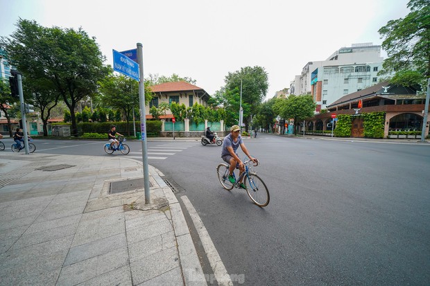  Có một TP.HCM rất khác trong sáng đầu năm 2023 - Ảnh 12.