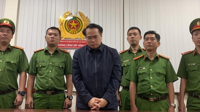 Đưa vụ Cục Đăng kiểm vào diện Ban Chỉ đạo T.Ư về phòng, chống tham nhũng, tiêu cực theo dõi - Ảnh 1. Đưa vụ Cục Đăng kiểm vào diện Ban Chỉ đạo T.Ư về phòng, chống tham nhũng, tiêu cực theo dõi - Ảnh 1.