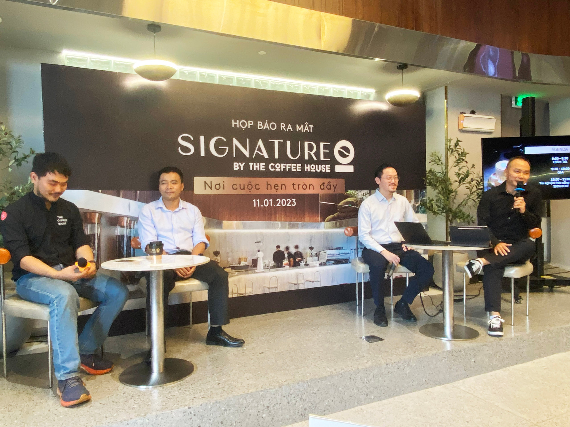  The Coffee House sẽ tiếp tục gác lại giấc mơ xuất ngoại, tập trung thắng từng cột mốc nhỏ  - Ảnh 10.