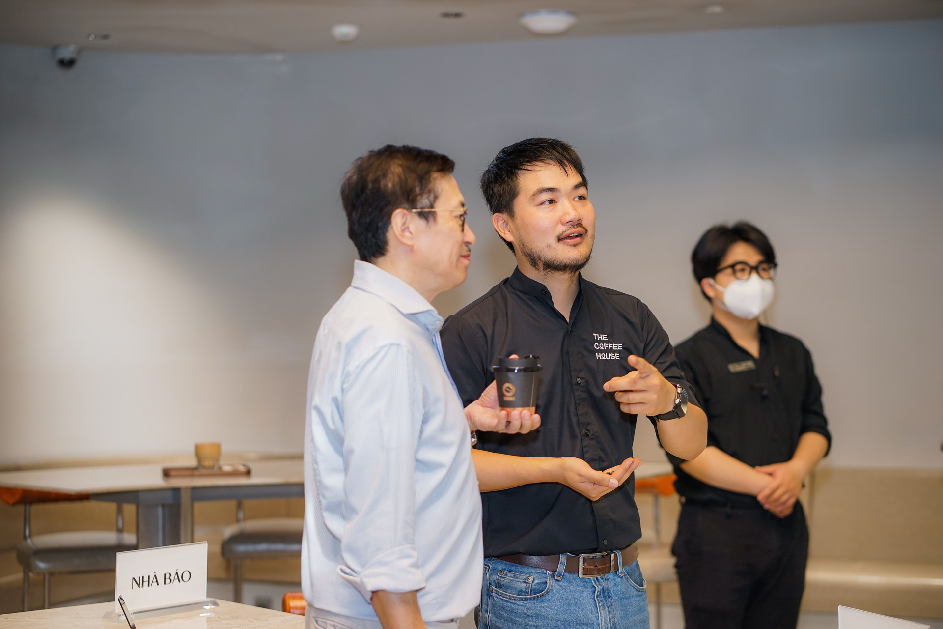  The Coffee House sẽ tiếp tục gác lại giấc mơ xuất ngoại, tập trung thắng từng cột mốc nhỏ  - Ảnh 2.