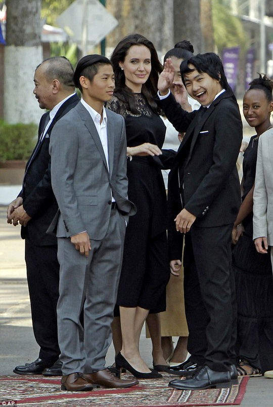 Pax Thiên - con nuôi gốc Việt tốt số của Angelina Jolie - Ảnh 5.