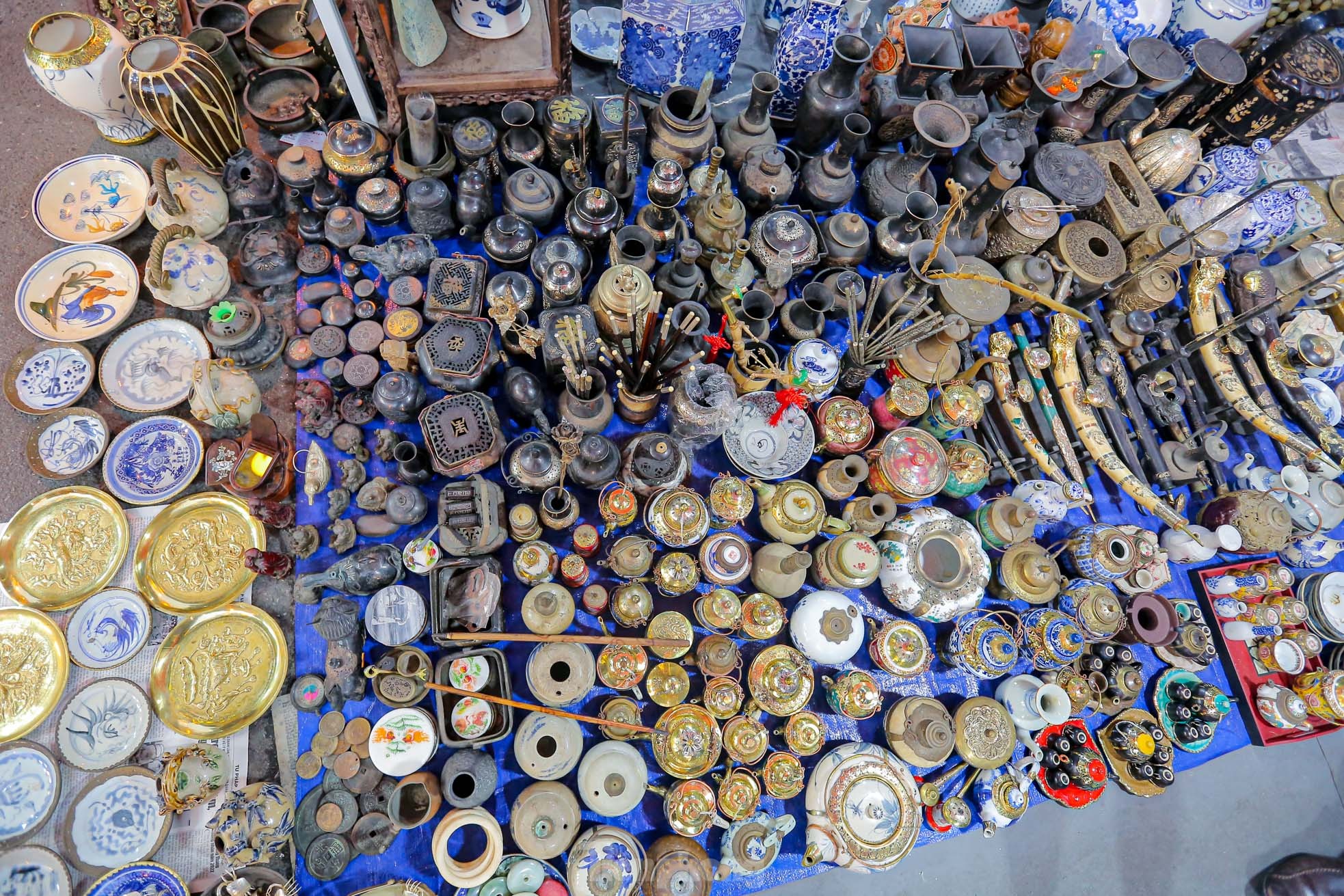 Ngày cuối thảnh thơi, đi chợ Tết mua đồ cổ, đồ cũ - Ảnh 13.