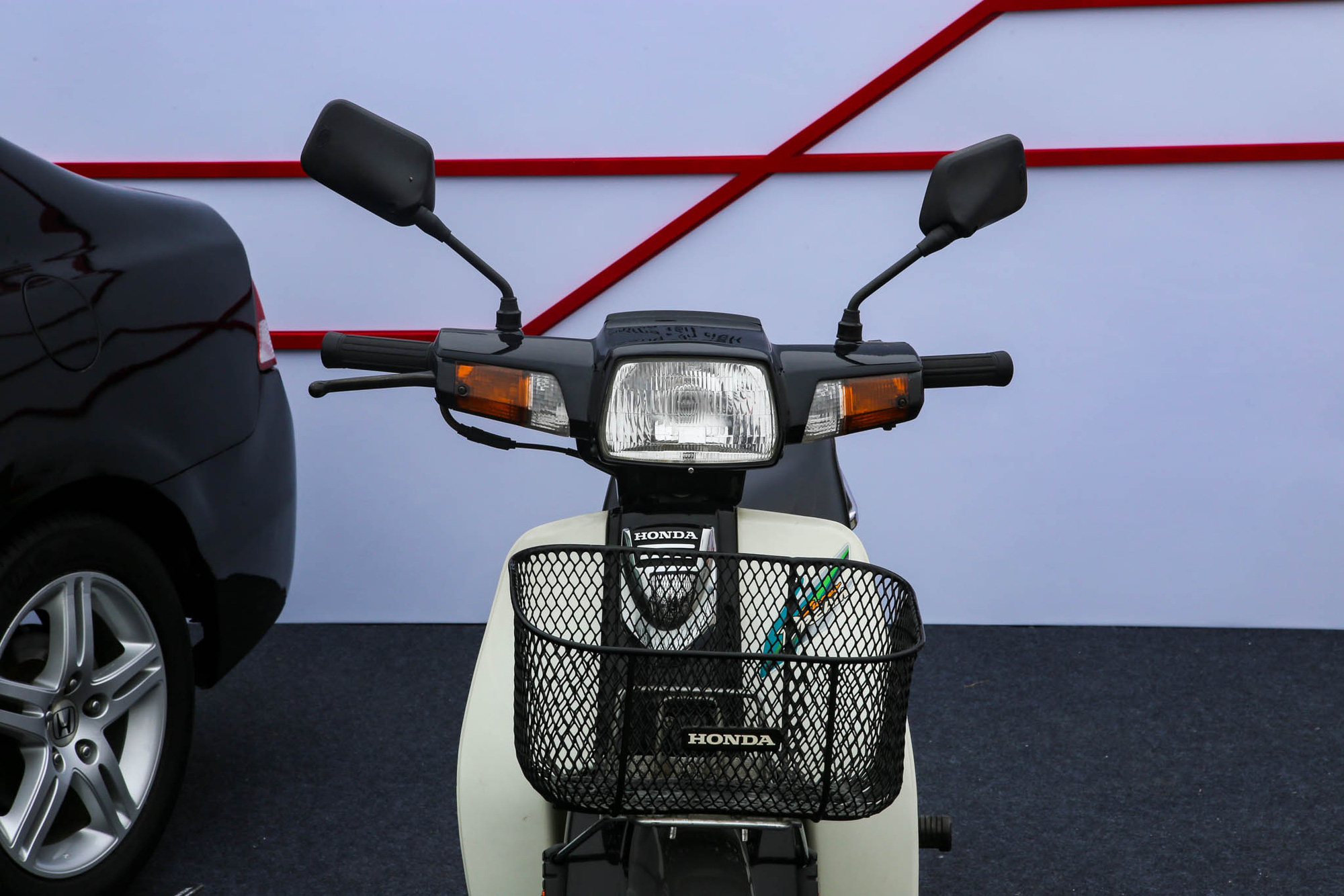 Honda Super Dream - Xe số mang nhiều hồi ức của người Việt - Ảnh 4. Honda Super Dream - Xe số mang nhiều hồi ức của người Việt - Ảnh 4.