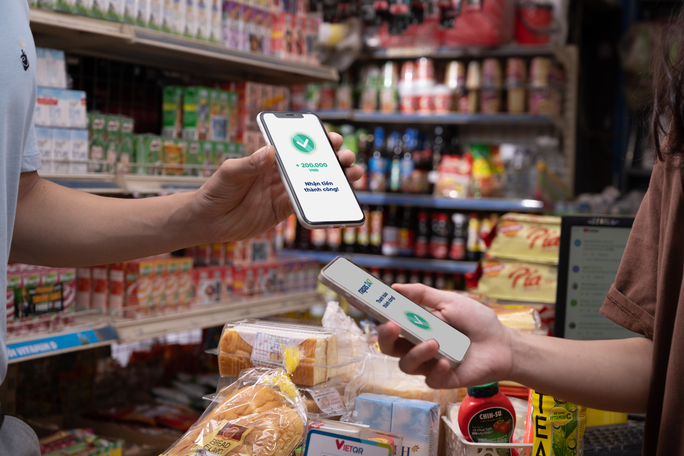 Hình ảnh khác lạ tại các trụ ATM dịp Tết Quý Mão - Ảnh 3. Hình ảnh khác lạ tại các trụ ATM dịp Tết Quý Mão - Ảnh 3.