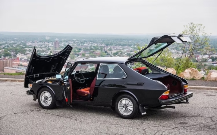 Những mẫu xe cổ điển sẽ tăng giá chóng mặt vào năm 2023 - Ảnh 4. Những mẫu xe cổ điển sẽ tăng giá chóng mặt vào năm 2023 - Ảnh 4.