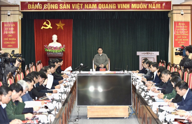 Thủ tướng: Hoàn thành dứt điểm, bảo đảm tiến độ, chất lượng tuyến cao tốc Tuyên Quang-Phú Thọ - Ảnh 2.