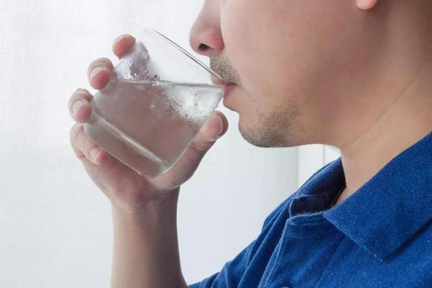  Uống nước vào 2 thời điểm này trong ngày có tác dụng tương đương với thuốc trường sinh - Ảnh 2.