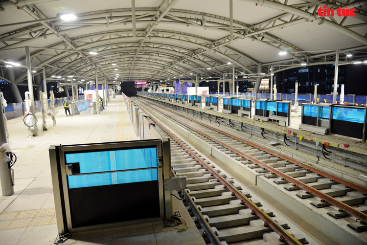 Ngắm tuyến Metro Bến Thành - Suối Tiên sắp đưa vào hoạt động - Ảnh 5. Ngắm tuyến Metro Bến Thành - Suối Tiên sắp đưa vào hoạt động - Ảnh 5.