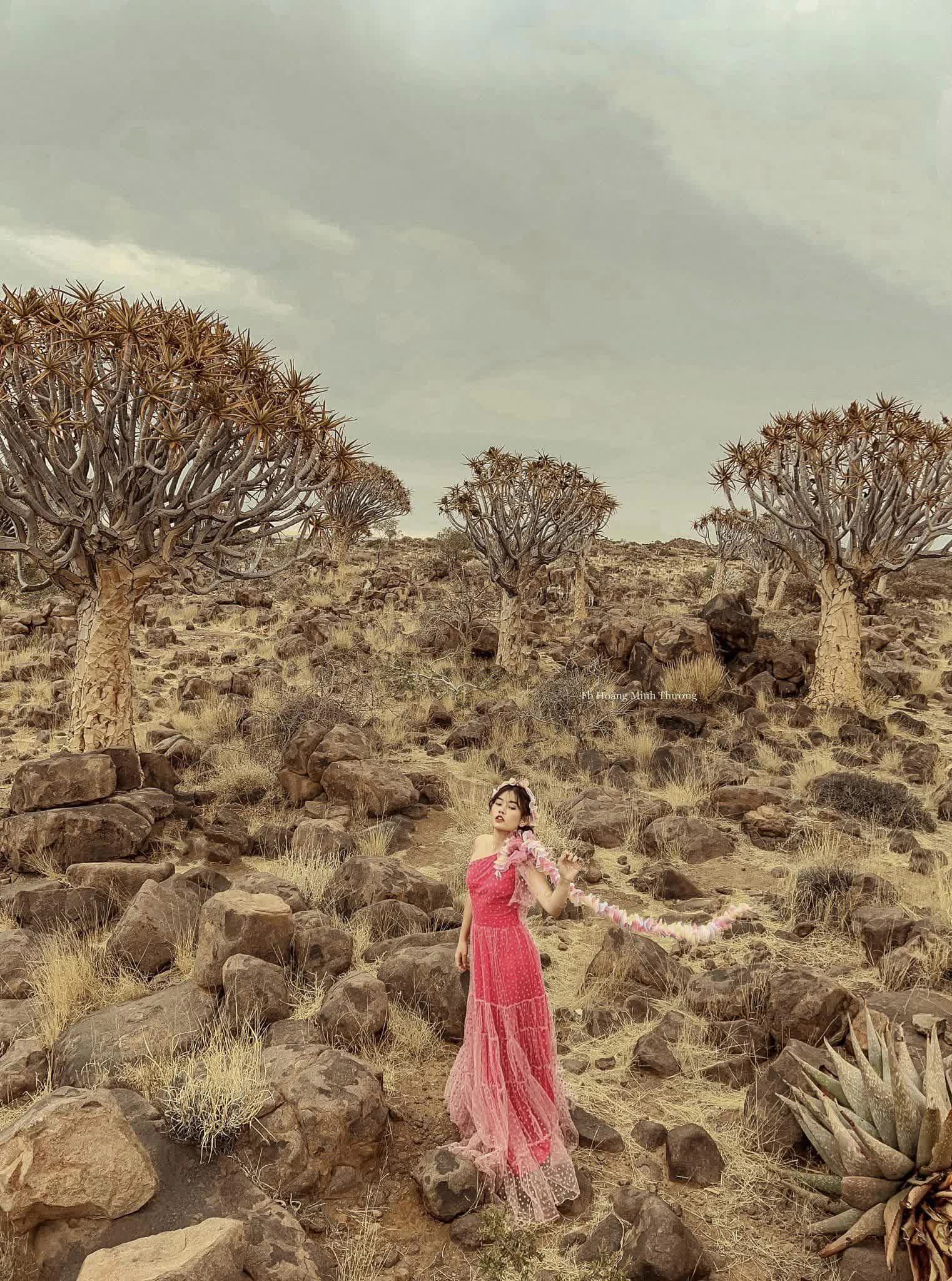 Cô gái gây choáng khi tổng kết số tiền du lịch trong 1 năm: ”Chi phí có thể mua được căn nhà nhỏ” - Ảnh 17.