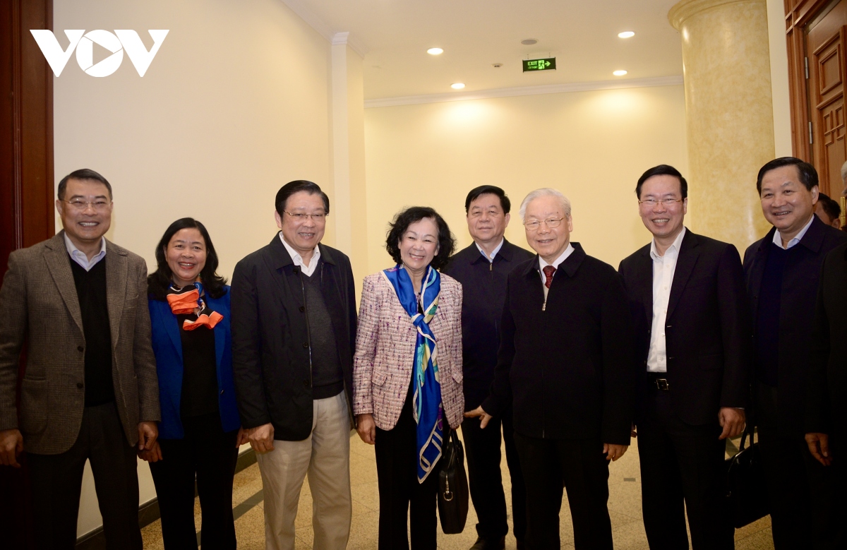 Ảnh: Tổng Bí thư chủ trì cuộc họp đánh giá tình hình tổ chức Tết Quý Mão 2023 - Ảnh 4.