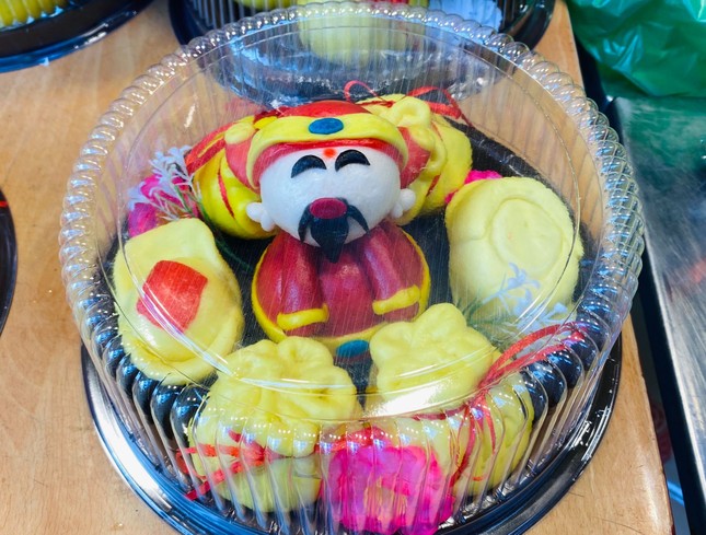 Những mâm cỗ có một không hai cúng vía Thần tài - Ảnh 8. Những mâm cỗ có một không hai cúng vía Thần tài - Ảnh 8.