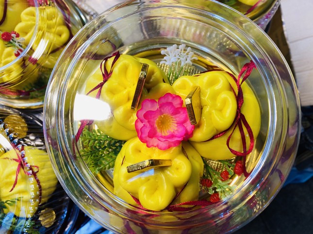 Những mâm cỗ có một không hai cúng vía Thần tài - Ảnh 6. Những mâm cỗ có một không hai cúng vía Thần tài - Ảnh 6.