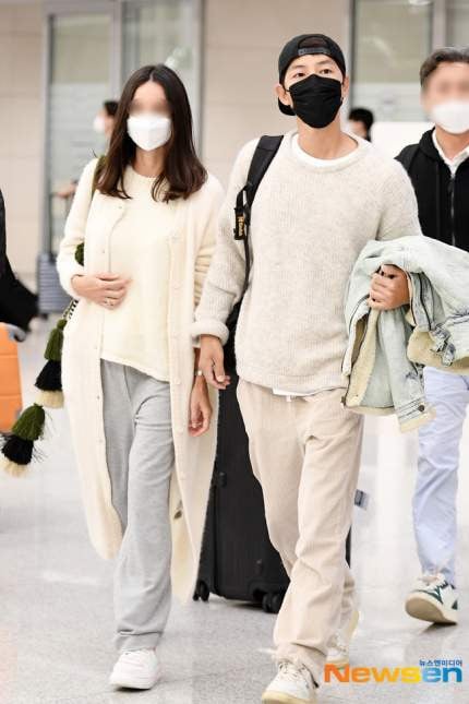 Cuộc sống tân hôn của Song Joong Ki và vợ mới: Đón con đầu lòng vào tháng 8, sống ở Anh và Hàn Quốc - Ảnh 1.