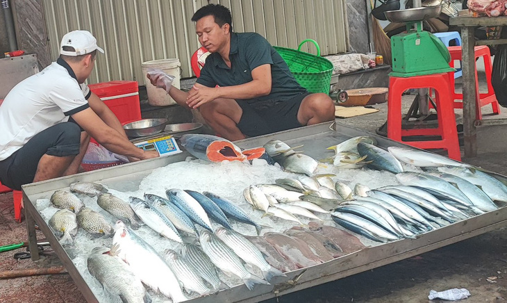 Giá rau củ, thủy hải sản nhảy múa sau Tết - Ảnh 4. Giá rau củ, thủy hải sản nhảy múa sau Tết - Ảnh 4.