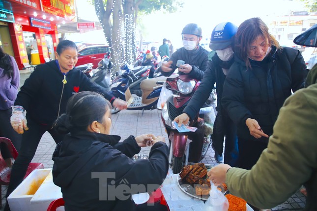 Những mâm cỗ có một không hai cúng vía Thần tài - Ảnh 12. Những mâm cỗ có một không hai cúng vía Thần tài - Ảnh 12.
