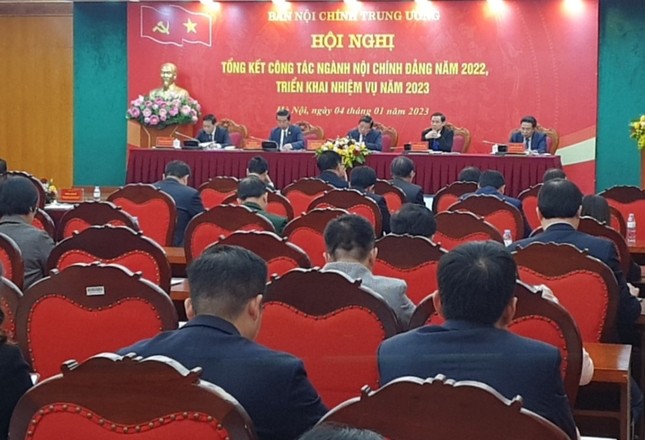 Thường trực Ban Bí thư: Xử lý dứt điểm vụ Việt Á, FLC, Cục Lãnh sự, Vạn Thịnh Phát - Ảnh 2. Thường trực Ban Bí thư: Xử lý dứt điểm vụ Việt Á, FLC, Cục Lãnh sự, Vạn Thịnh Phát - Ảnh 2.