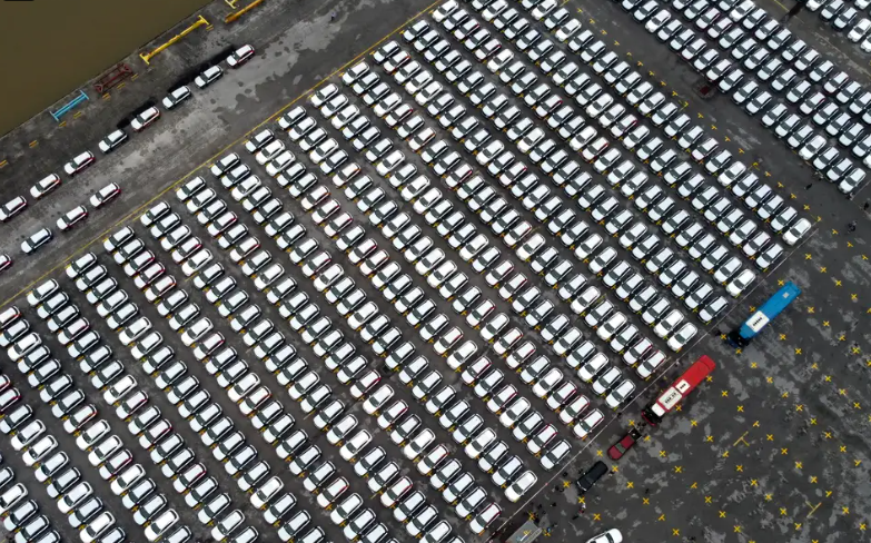 Phát triển nhất thế giới nhưng ngành công nghiệp ô tô Trung Quốc đang đối mặt với nút thắt nghiêm trọng, ông lớn mạnh tay chi tiền để tự “giải cứu” mình - Ảnh 1.