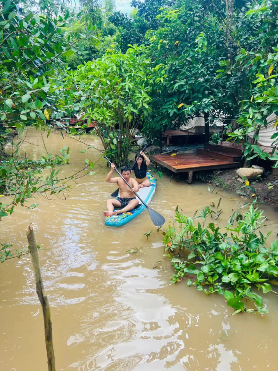 Diễn viên Vân Trang sở hữu khu du lịch tại Tiền Giang gây bất ngờ với cách đặt tên phòng, đưa nhiều người nổi tiếng về diễn tiếp đãi khách - Ảnh 19.