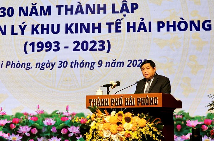 Sẽ trình Thủ tướng đề xuất phát triển khu thương mại tự do của Hải Phòng - Ảnh 2.