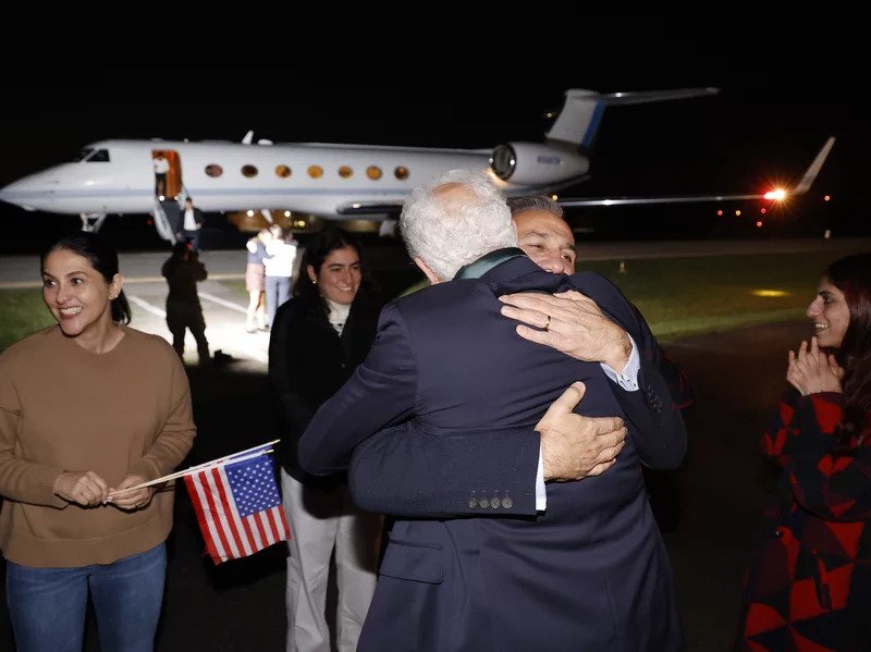 Những công dân Mỹ được trả tự do sau thỏa thuận trao đổi tù nhân với Iran