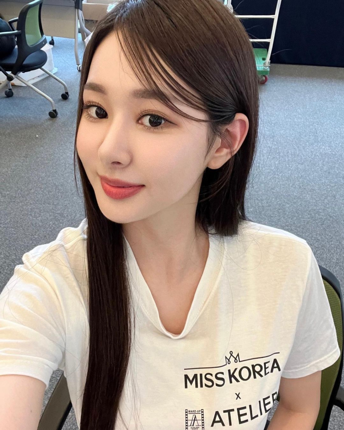 Du học sinh 21 tuổi đăng quang Hoa hậu Hàn Quốc 2023, gây tranh cãi vì ảnh đời thường khác &quot;một trời một vực&quot; - Ảnh 6.