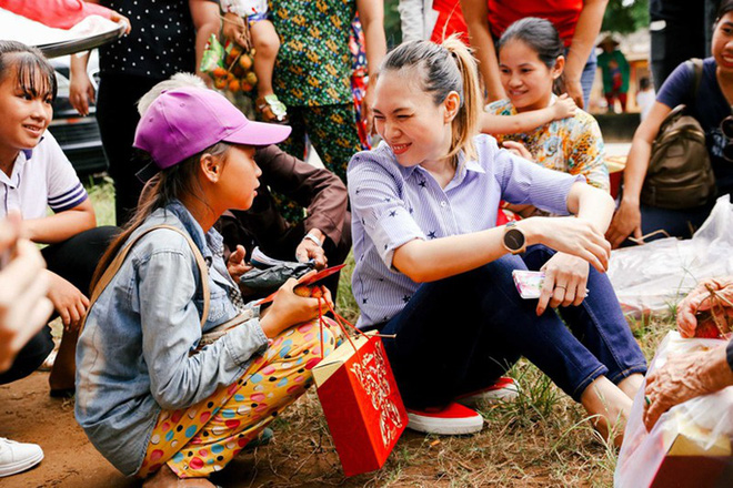 Mỹ Tâm: 14 năm trôi qua vẫn bật khóc khi nhắc về một người, qua vài hành động đã nói lên tính cách  - Ảnh 6.